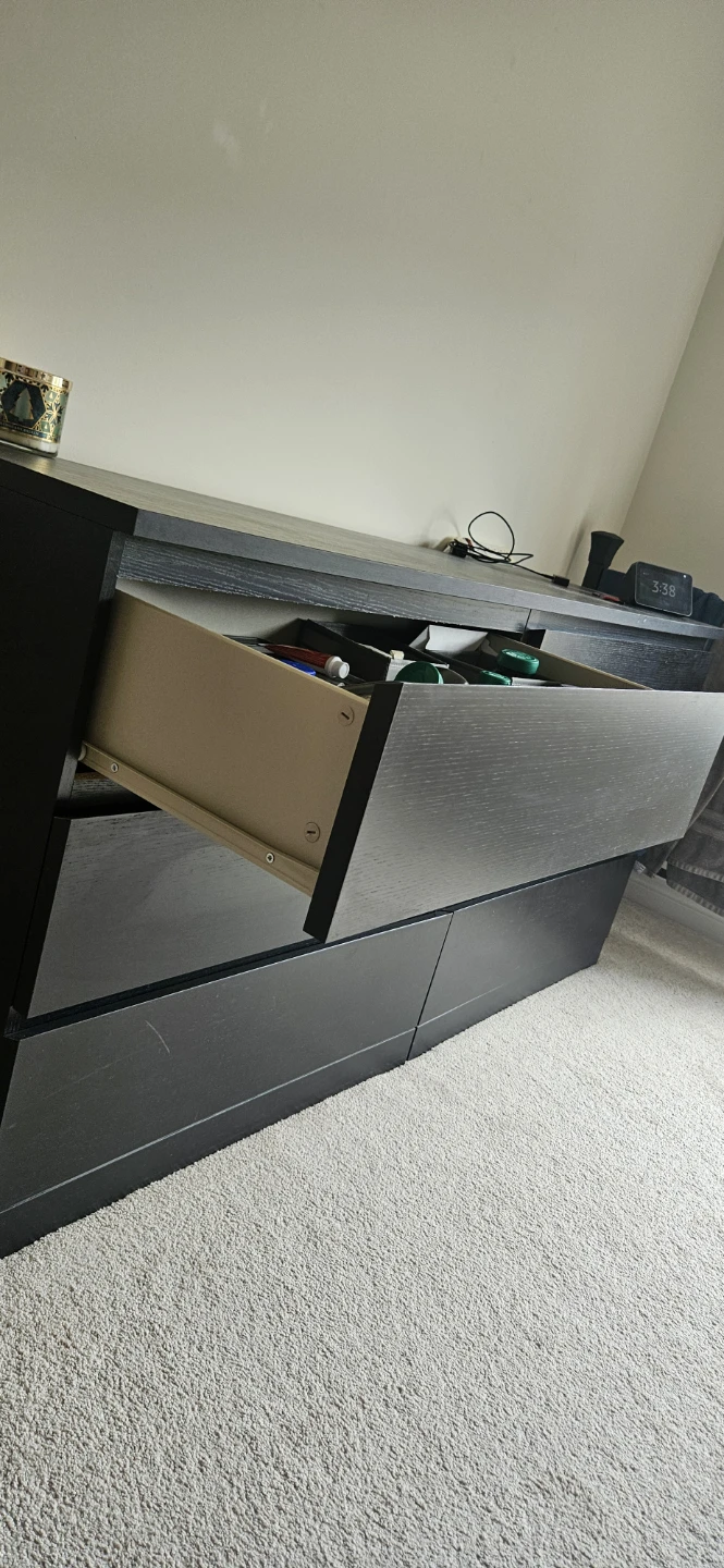 Black 6-Drawer Dresser