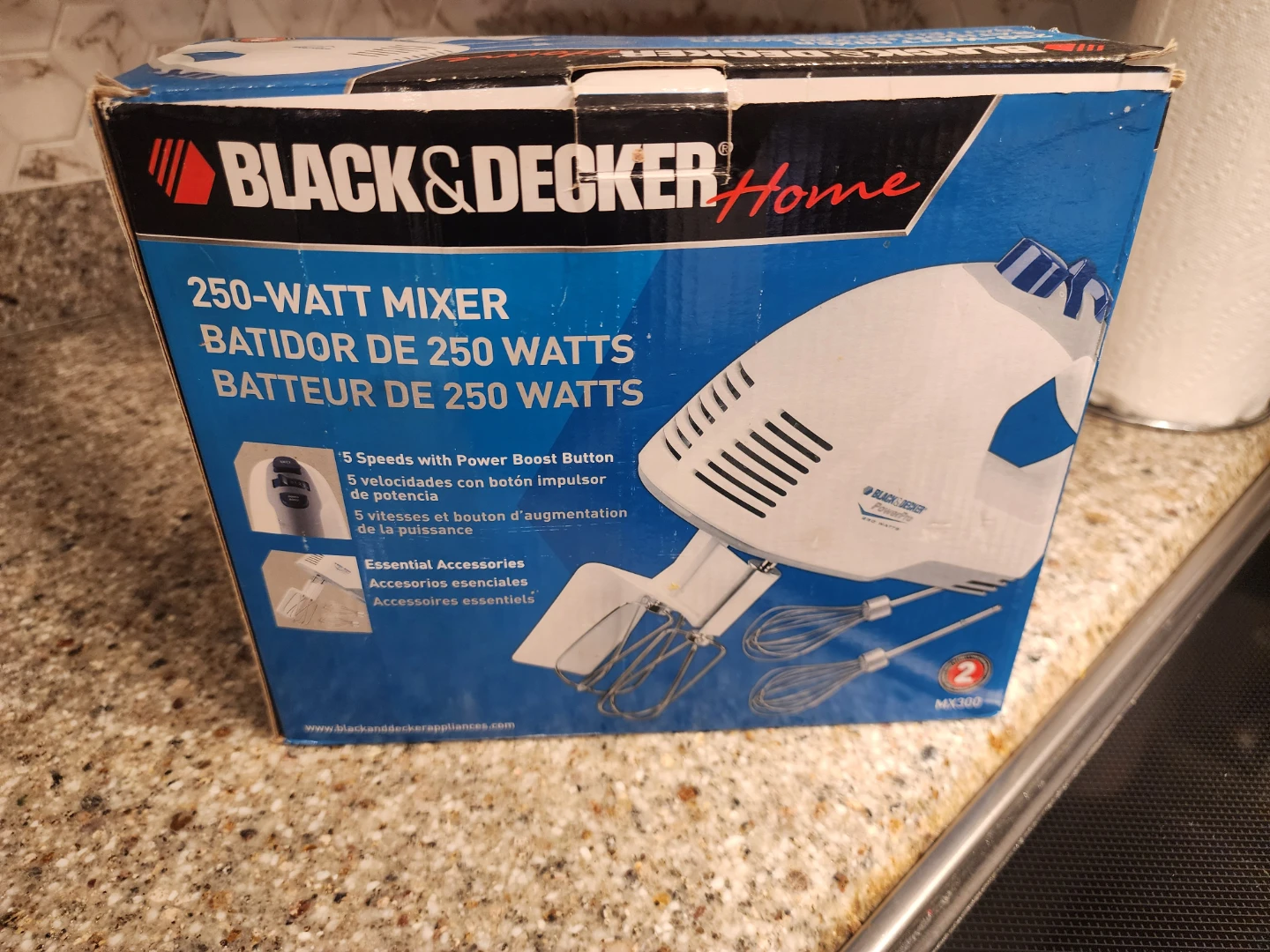 Black & Decker 250-Watt Hand Mixer MX300