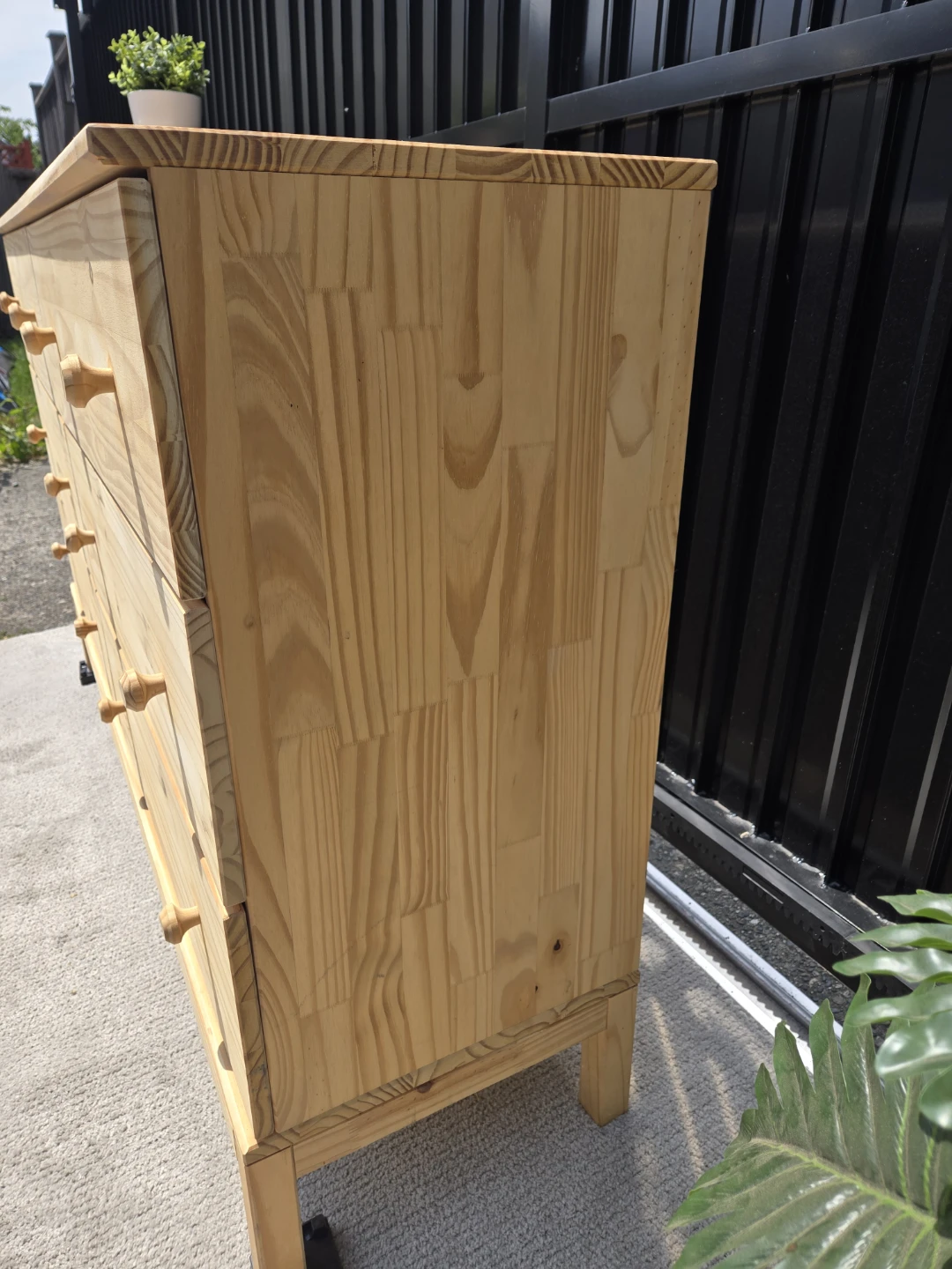 Newly sanded ikea 6 drawer tarva dresser - photo 4