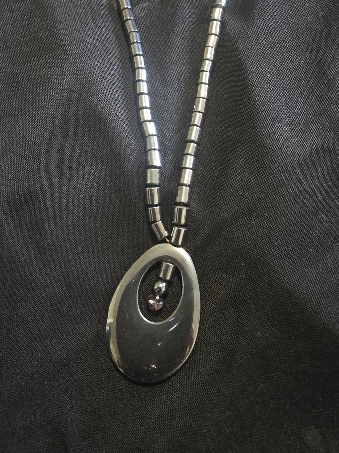 New Hematite Necklace and Earring Set - photo 2