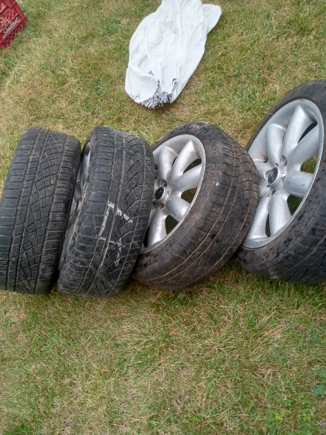 Mini Cooper sports tires two sets - photo 5