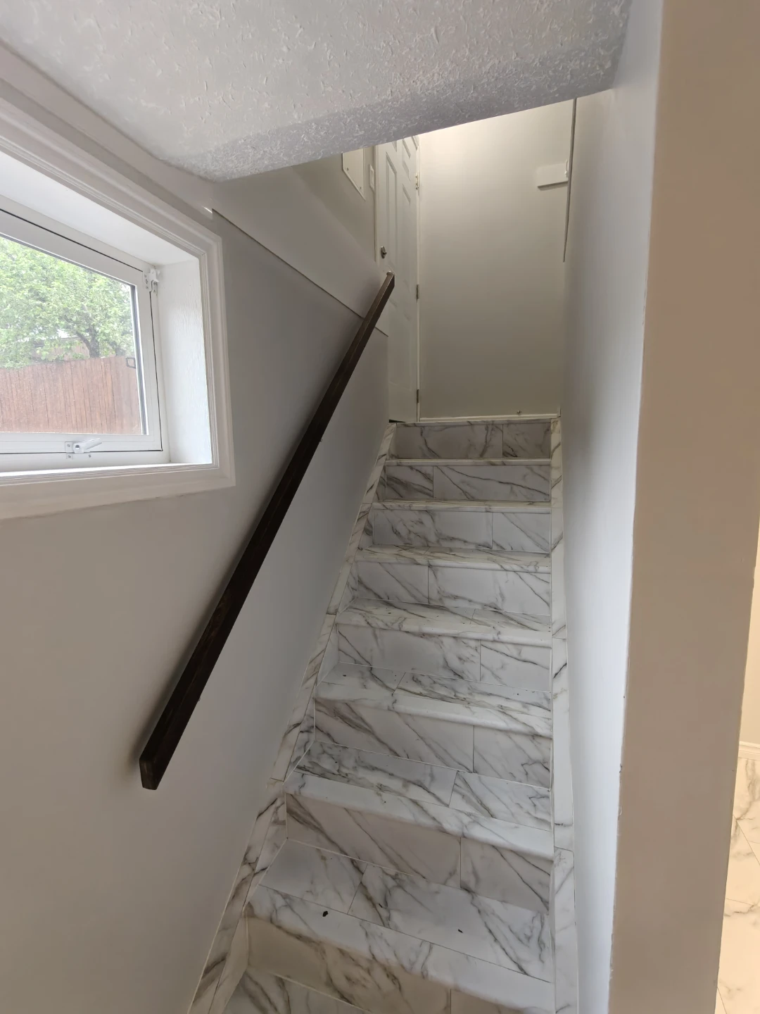 Legal Basement 2 bedroom suite for Rent in NE Edmonton - photo 4