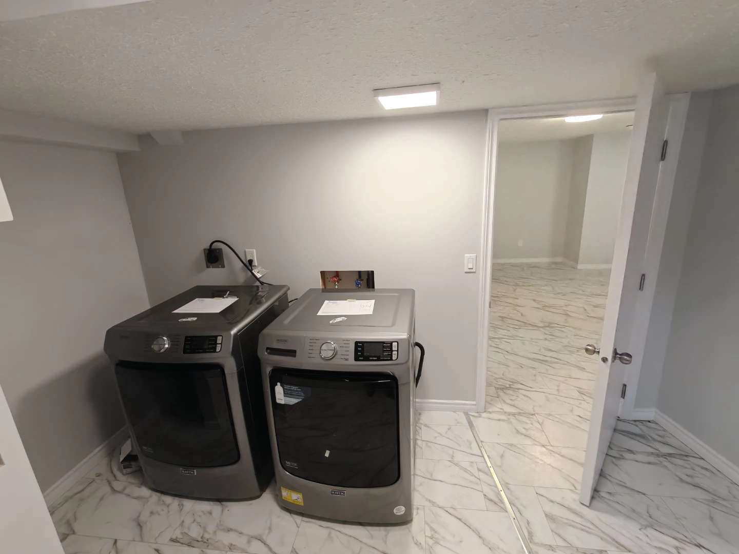 Legal Basement 2 bedroom suite for Rent in NE Edmonton - photo 5