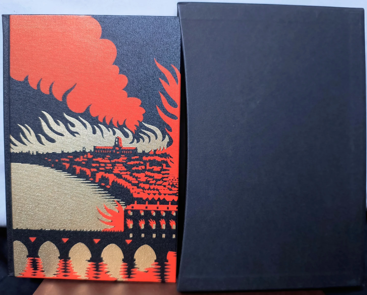 The Great Fire of London, Hardback Book w/ Case