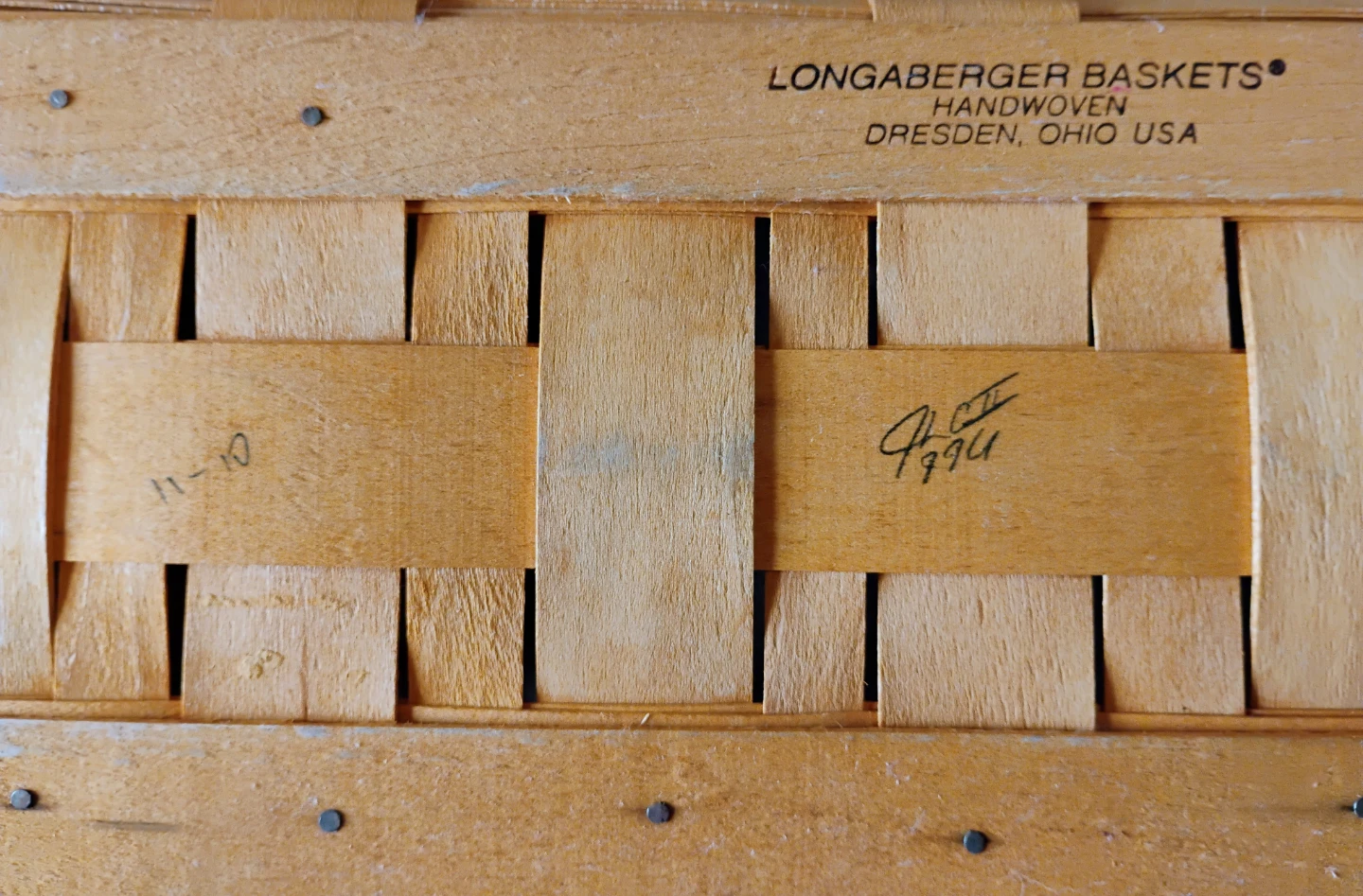 1996 SIGNED LONGABERGER BASKET - photo 3