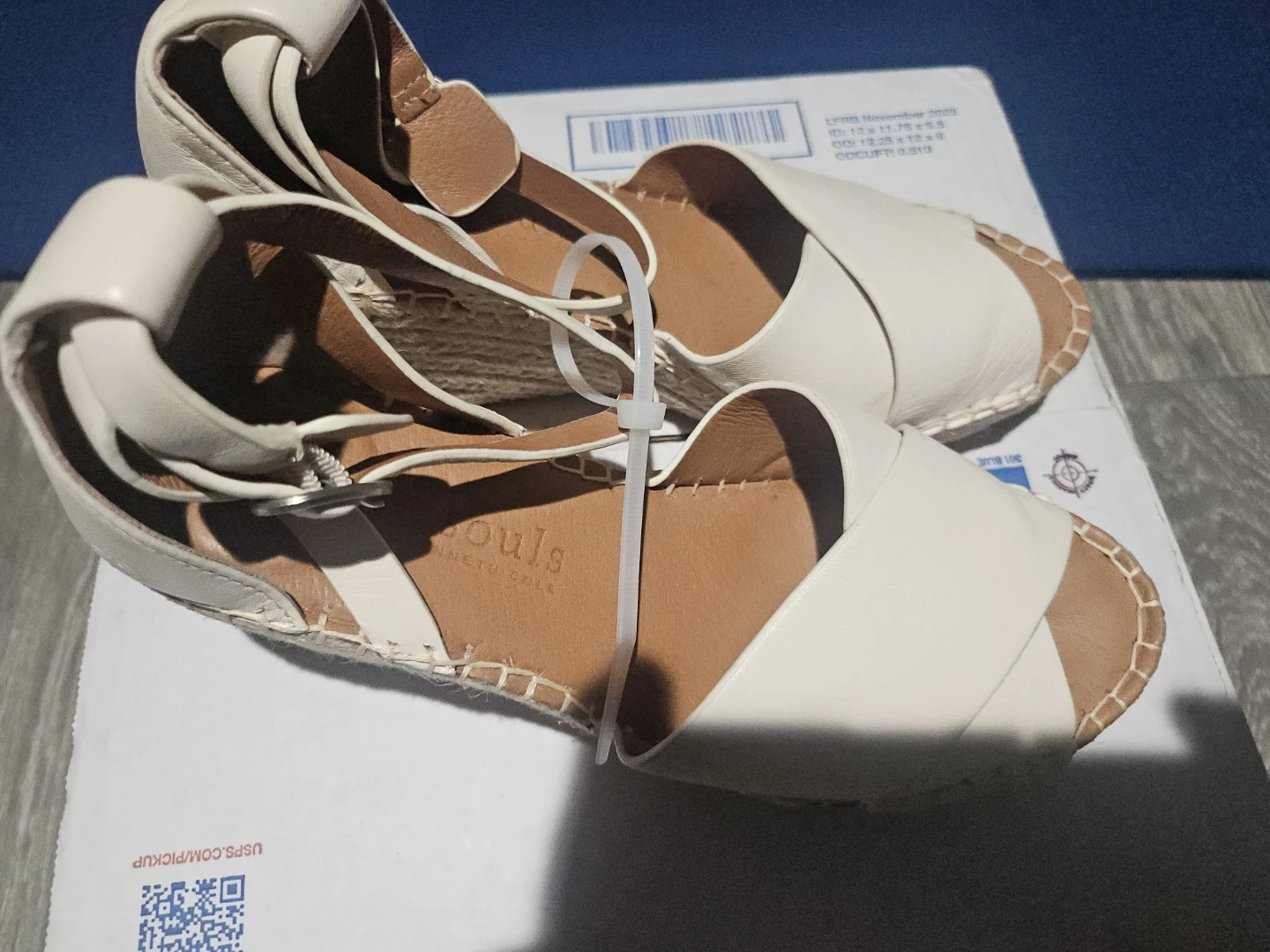 Journee Collection Womens White Espadrille Wedge Sandals - photo 3