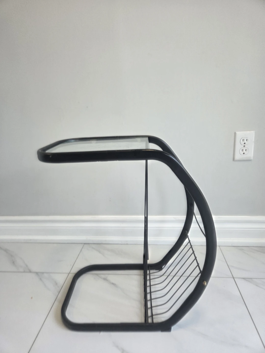 Black Metal and Glass C Table with Magazine Rack