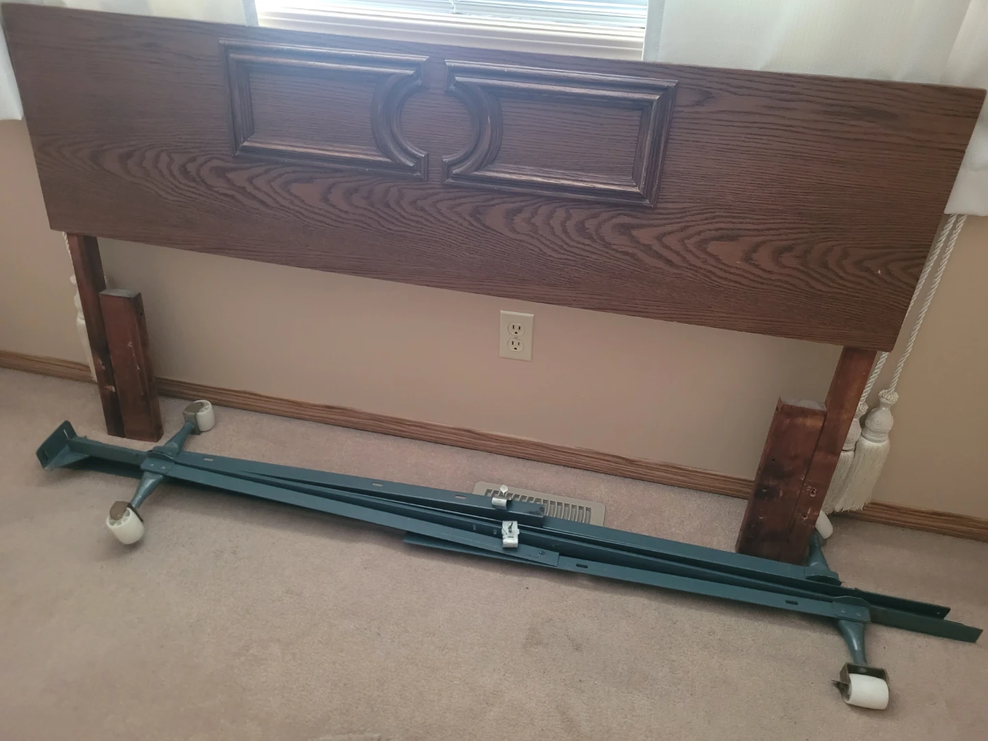 Oak Headboard with Metal Bed Frame - photo 3