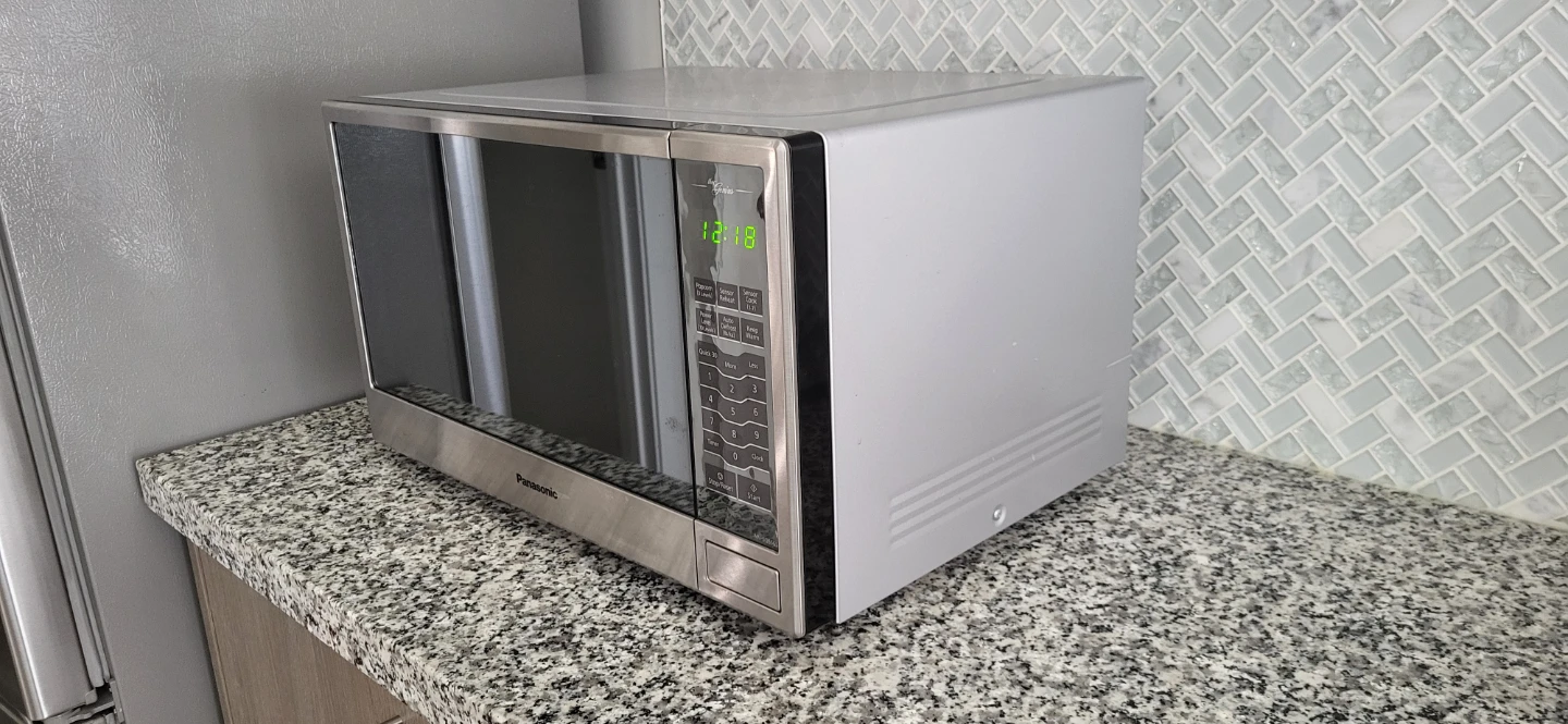 Panasonic Genius Stainless Steel Microwave – NN-SG656S - photo 2