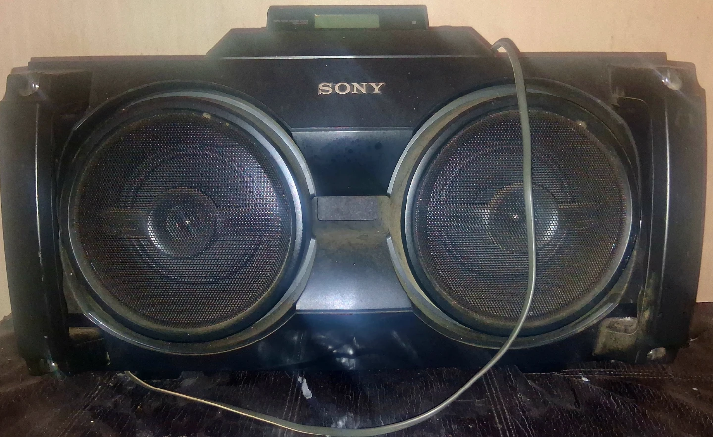 New Sony Speaker System That Has LED When On - photo 2