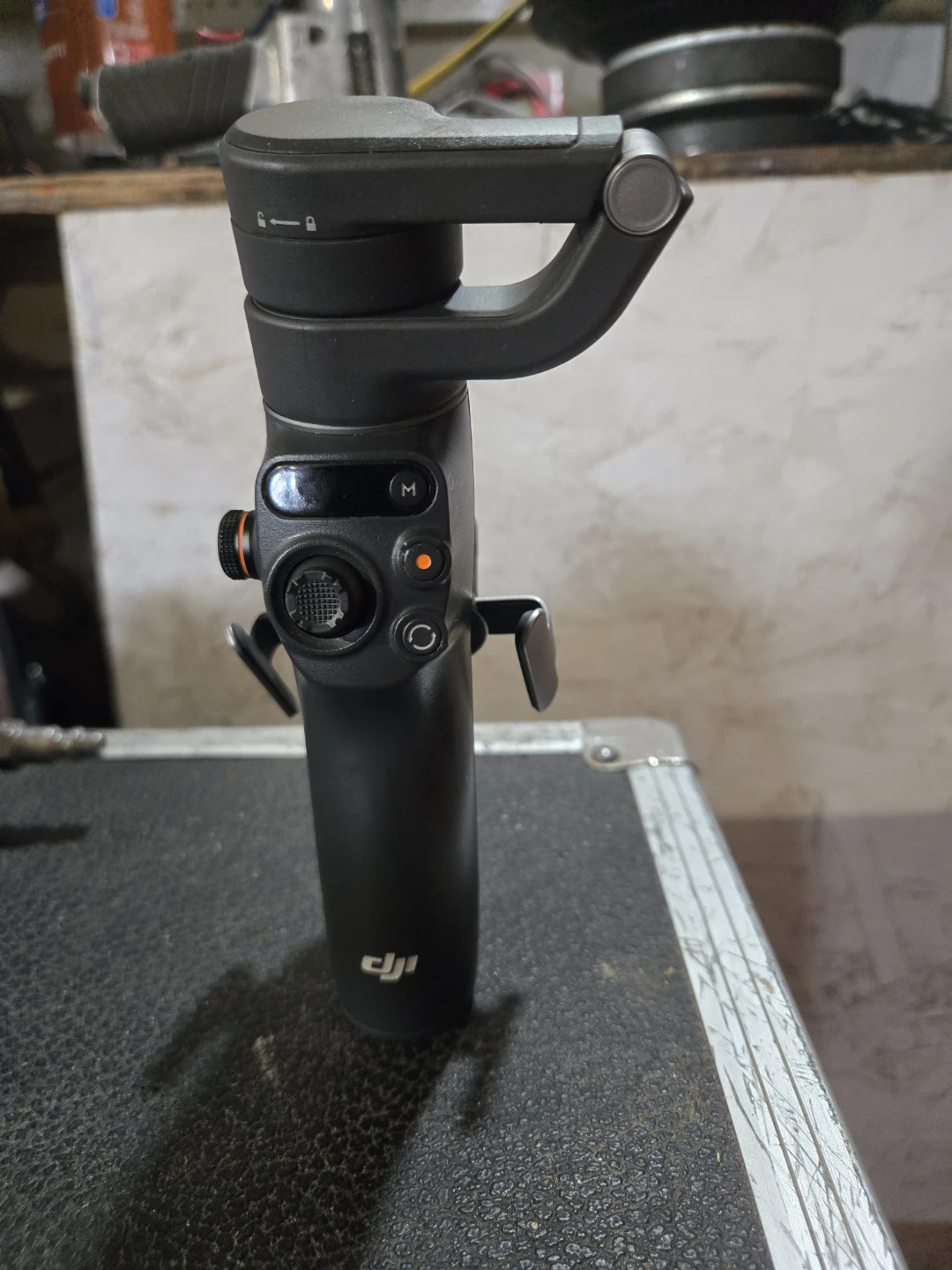 DJI OM 5 Smartphone Gimbal