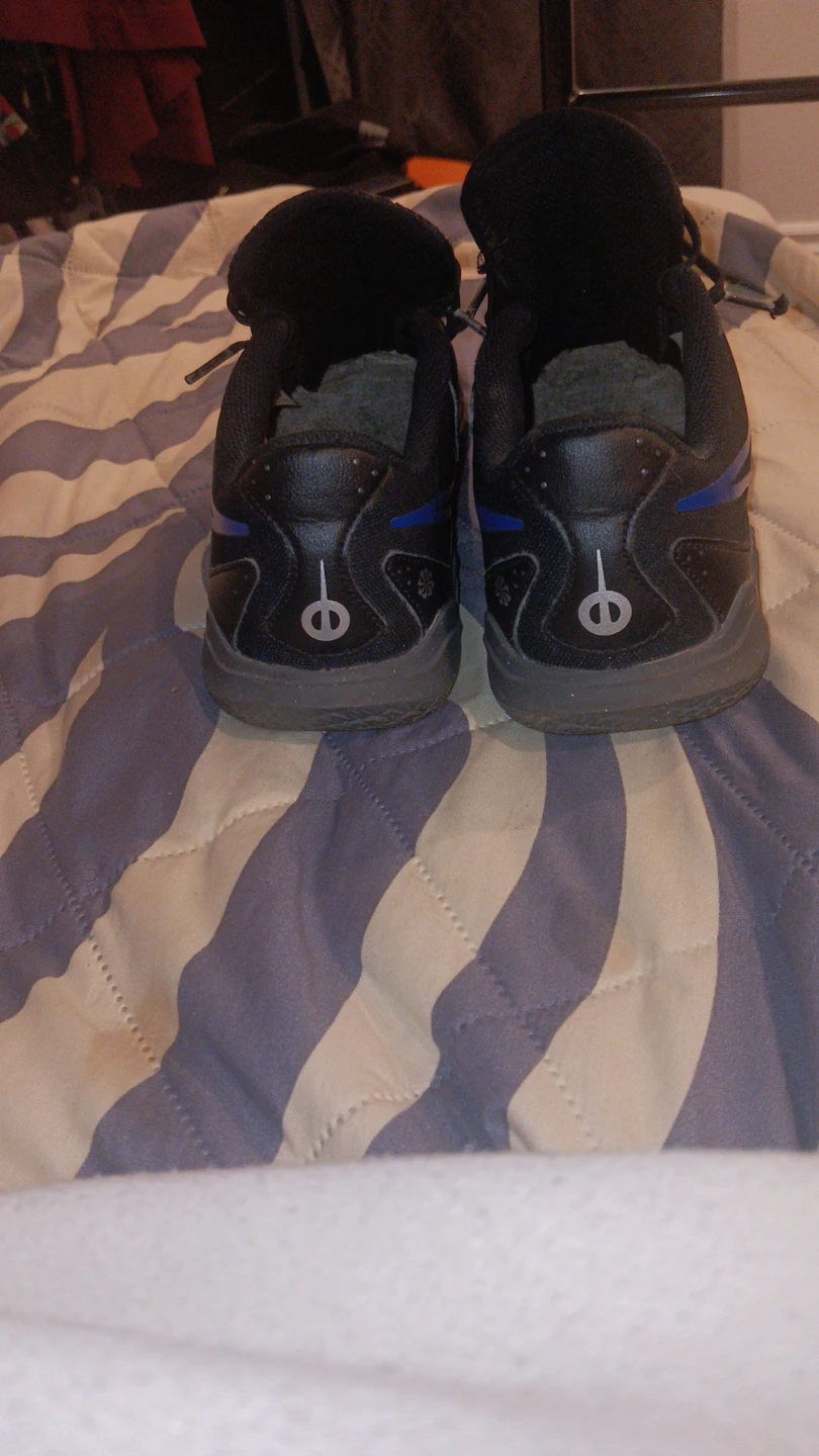 $30 Nike Indoor Soccer Shoes - photo 3