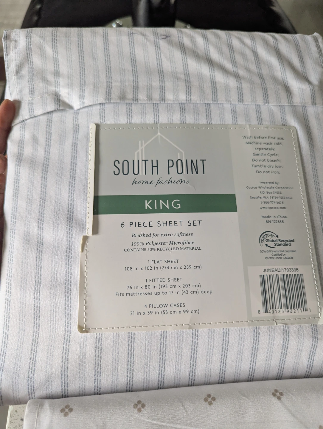 Brand new Queen and  king bed sheets set s from Costco - photo 5