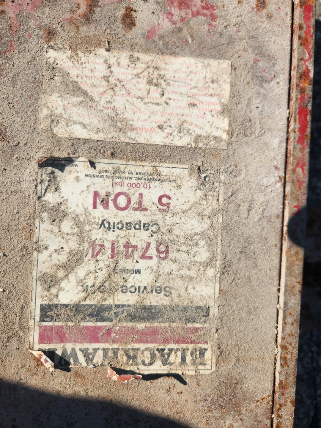 Blackhawk 5 Ton Hydraulic Floor Jack - photo 3
