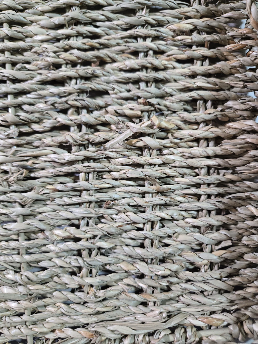 Woven Seagrass Basket - photo 4