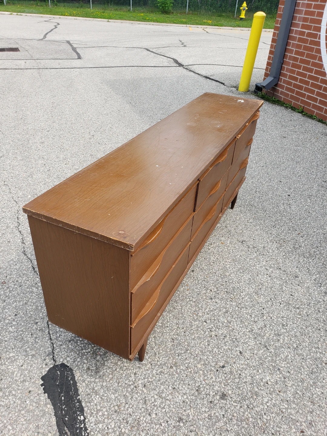 Mid-Century Modern 9 Drawer Dresser - photo 4