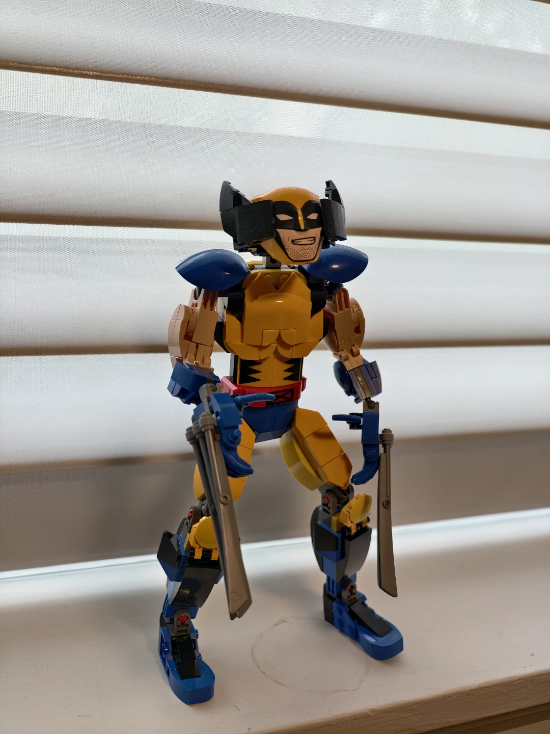 LEGO Marvel Wolverine Figure 76257