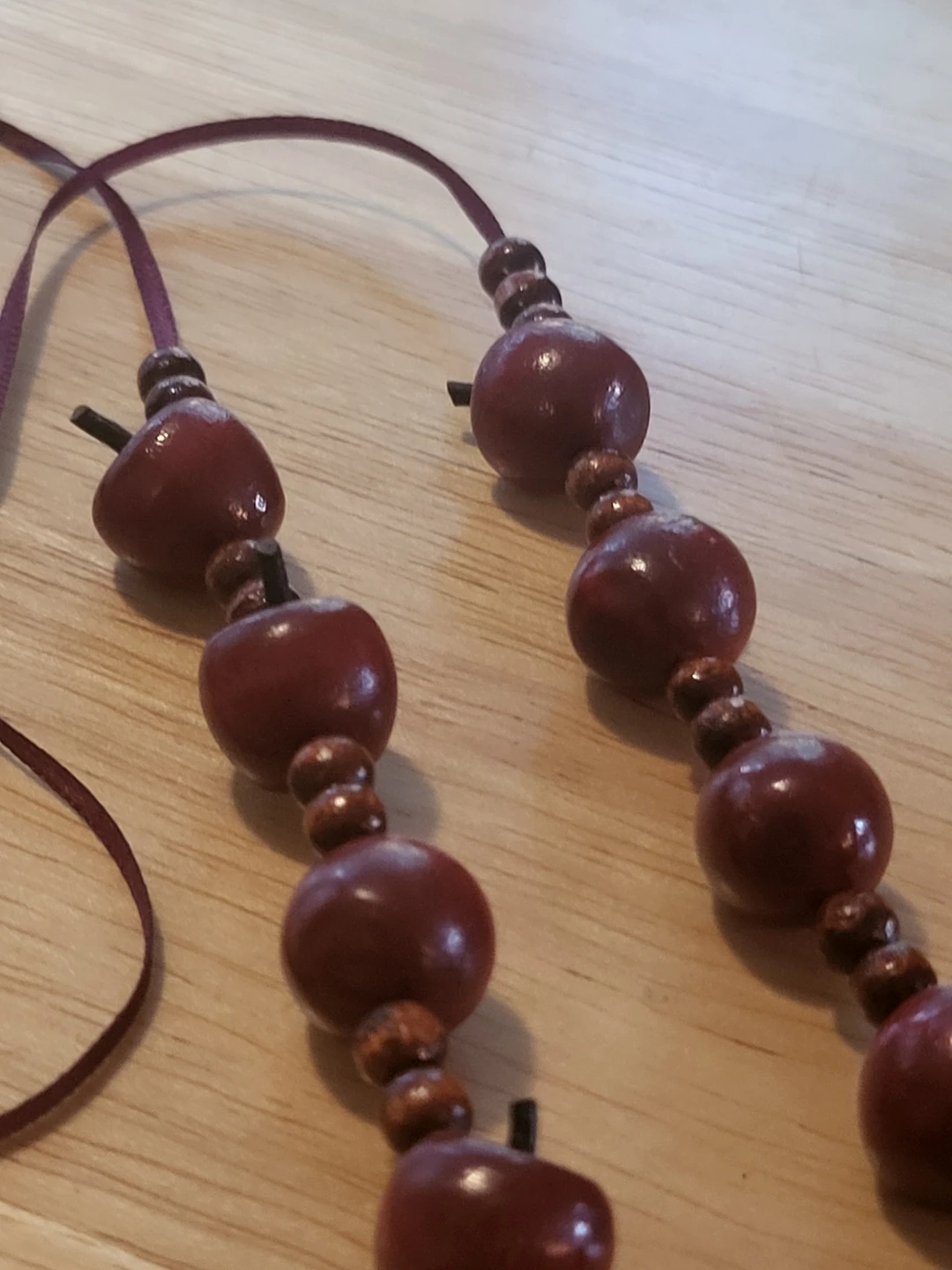 Wooden Apple Bead Necklace - photo 3