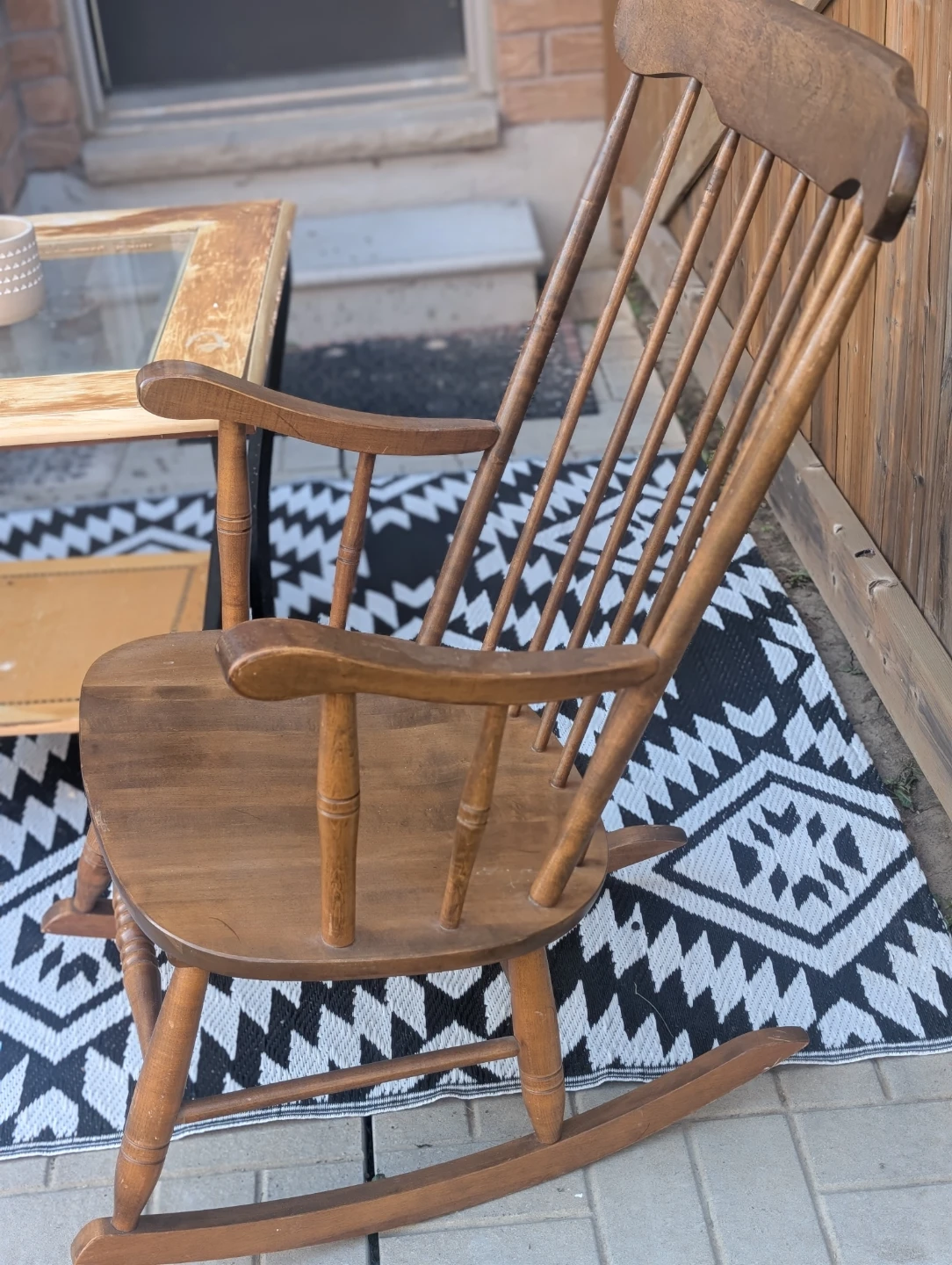 Wooden Rocking Chair - photo 2