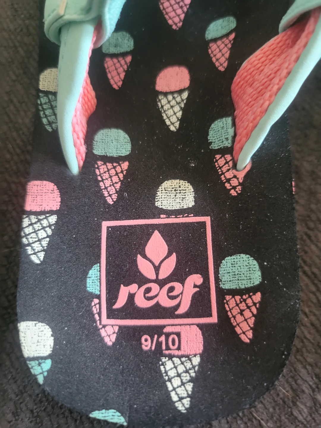 NEW Reef Kids Sandals - photo 3