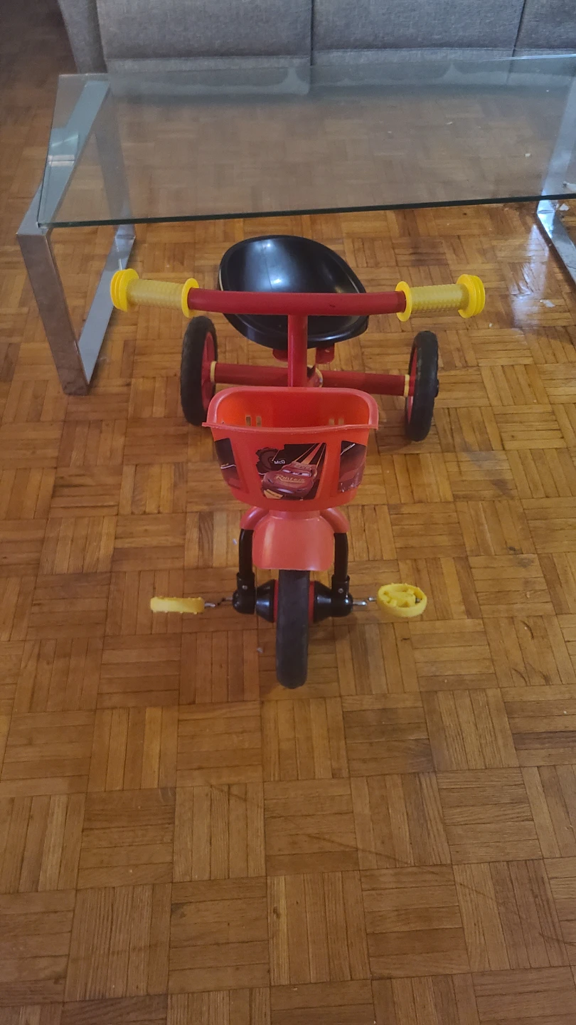 Kids Tricycle with Lightning McQueen Design - photo 2