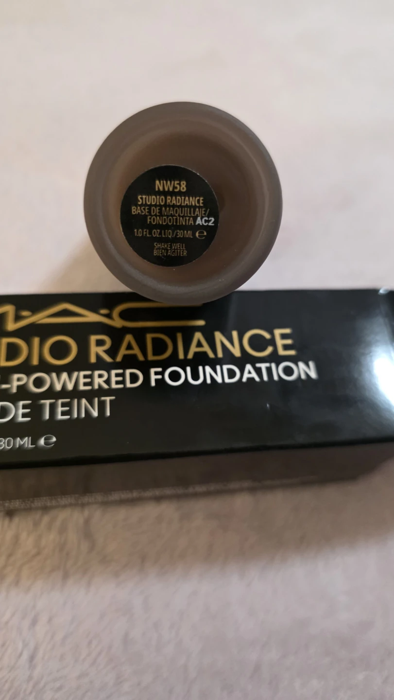 MAC Studio Radiance Serum-Powered Foundation NW58 - photo 2