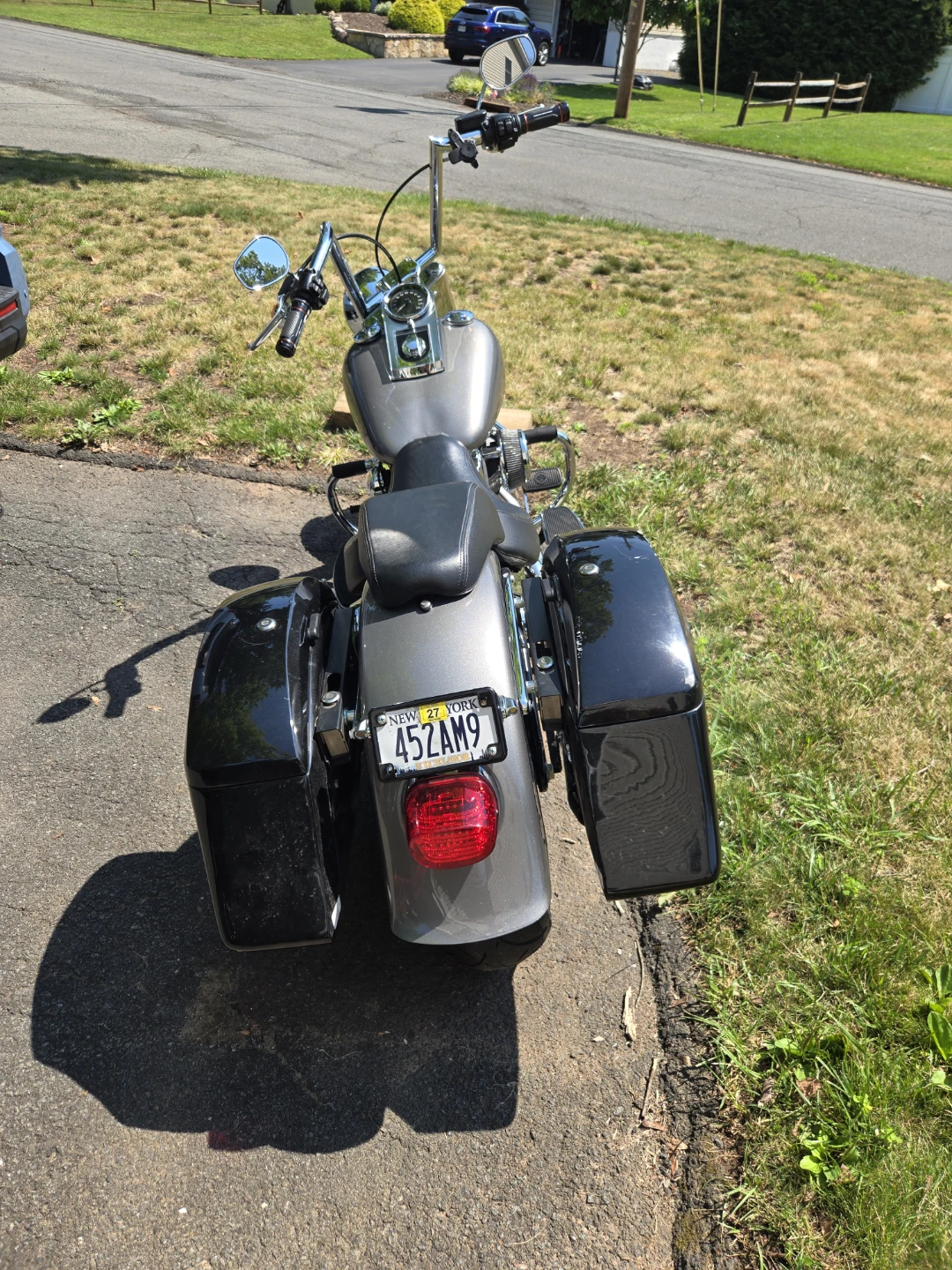 Harley-Davidson Motorcycle - photo 4