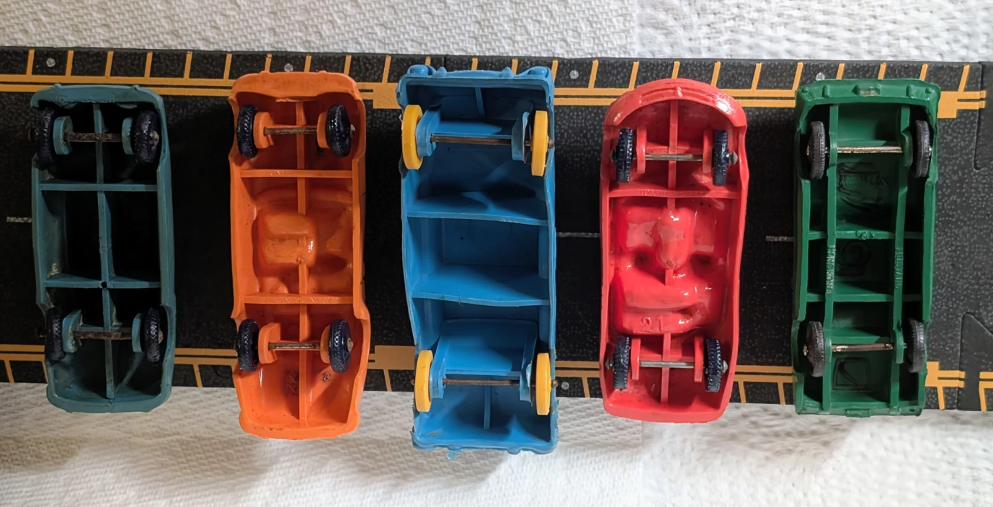 Vintage ( Lot D ) Rubber Toy Cars Lot - Assorted Colours - photo 4