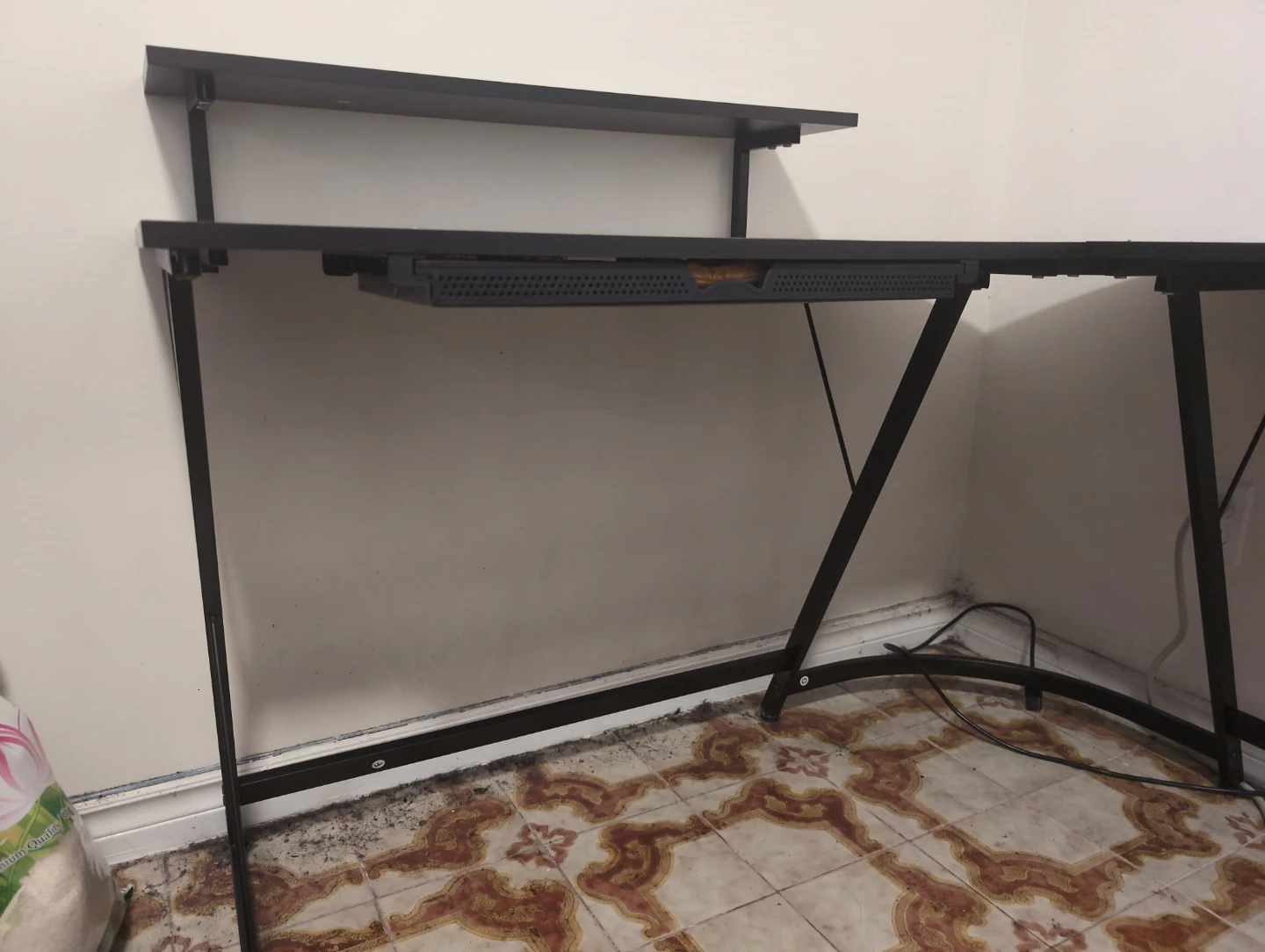 SHW L-Shaped Corner Desk with Shelf - photo 3