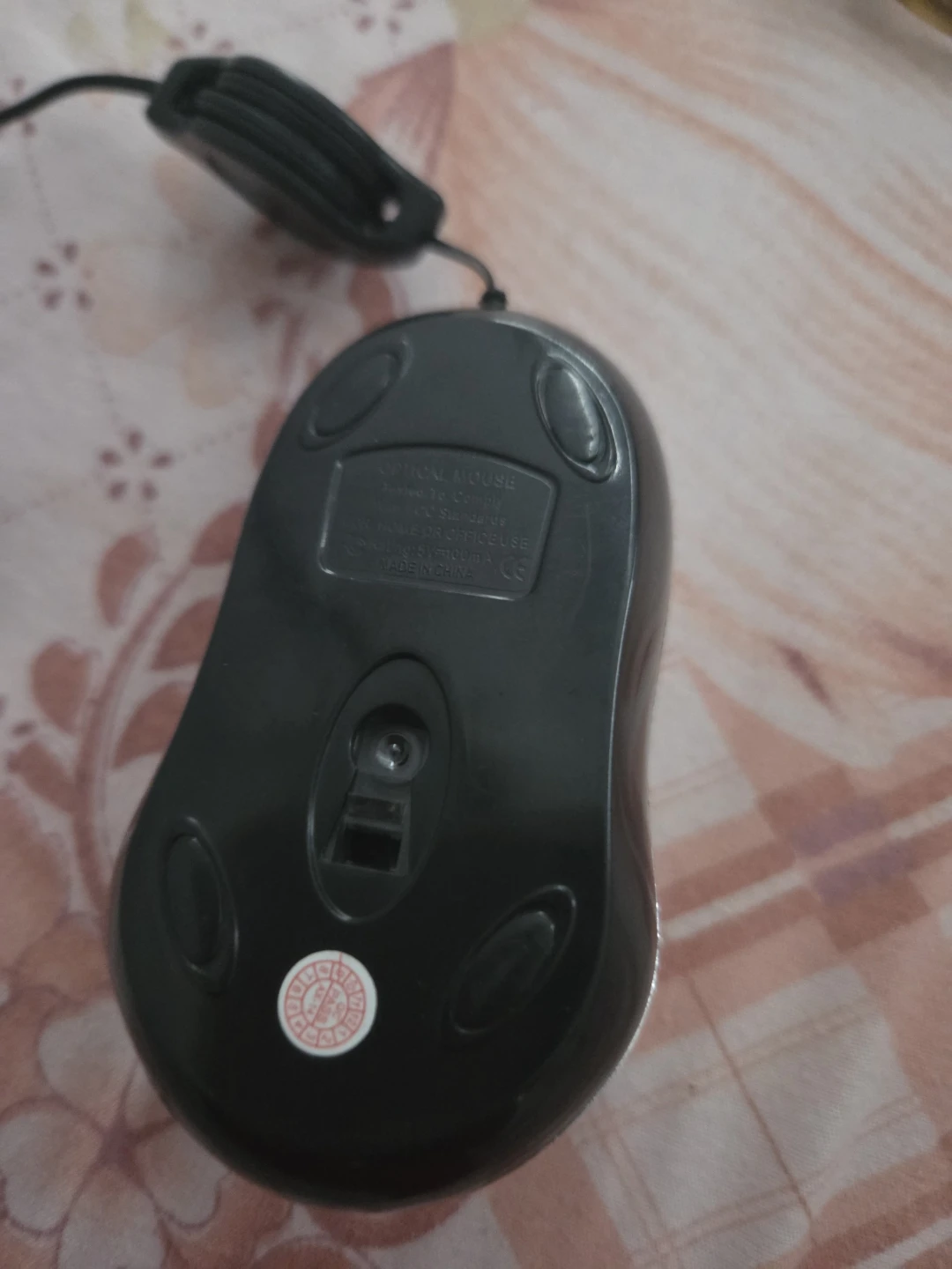 Wired USB Optical Mouse with Retractable Cable - photo 5