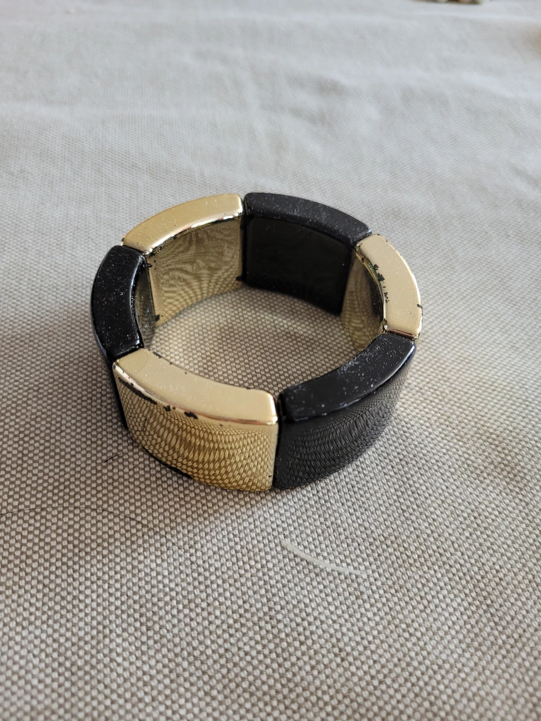 Gold and Black Stretchy Bracelet