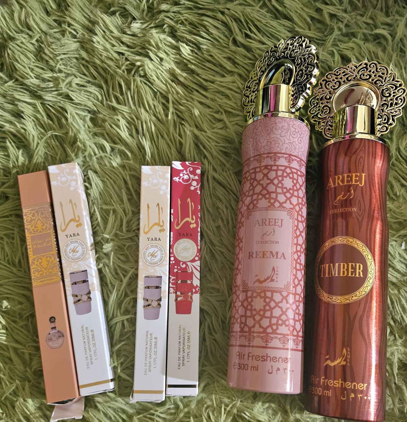 Yara Eau de Parfum & Air Freshener Set