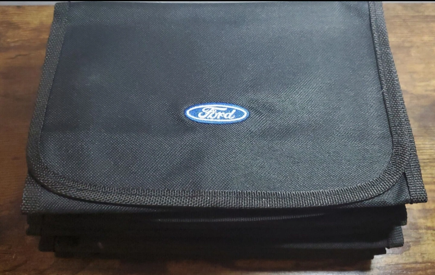 Ford Owner's Manual Holder with Cleaning Cloth - photo 2