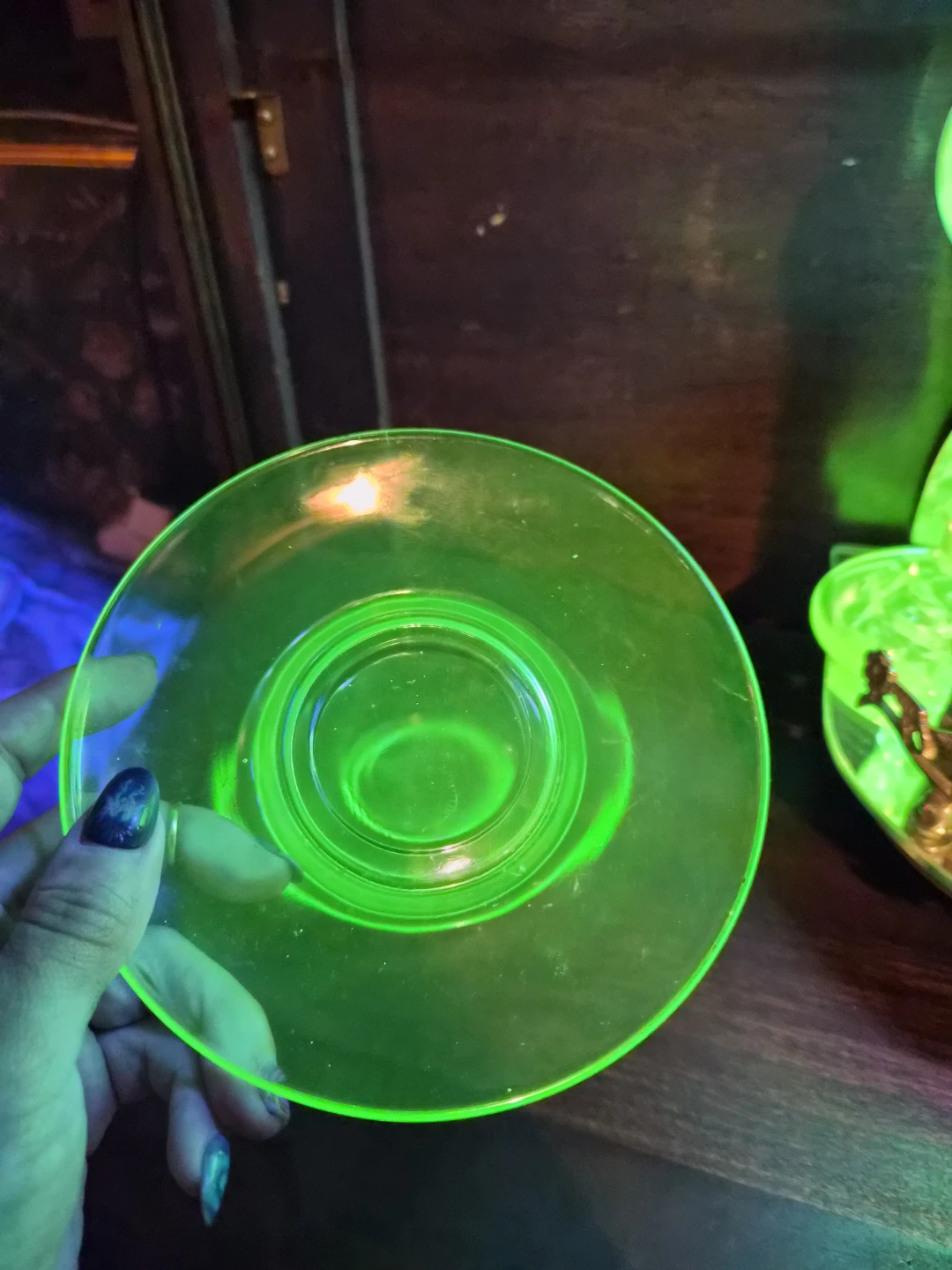Uranium Glass Saucer Plates (Set of 2) - photo 4