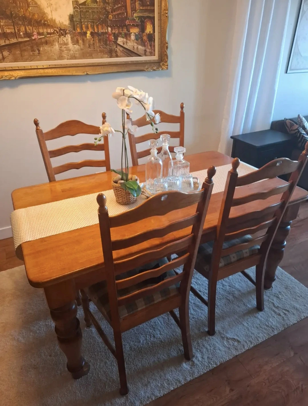 Solid Wood Dining Table, Chairs and Free Carpet
