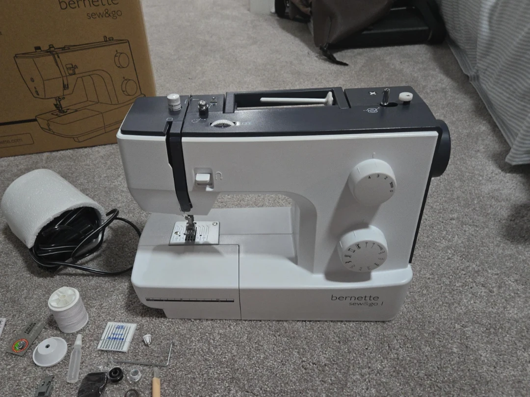 Bernette Sew&Go 1 Sewing Machine