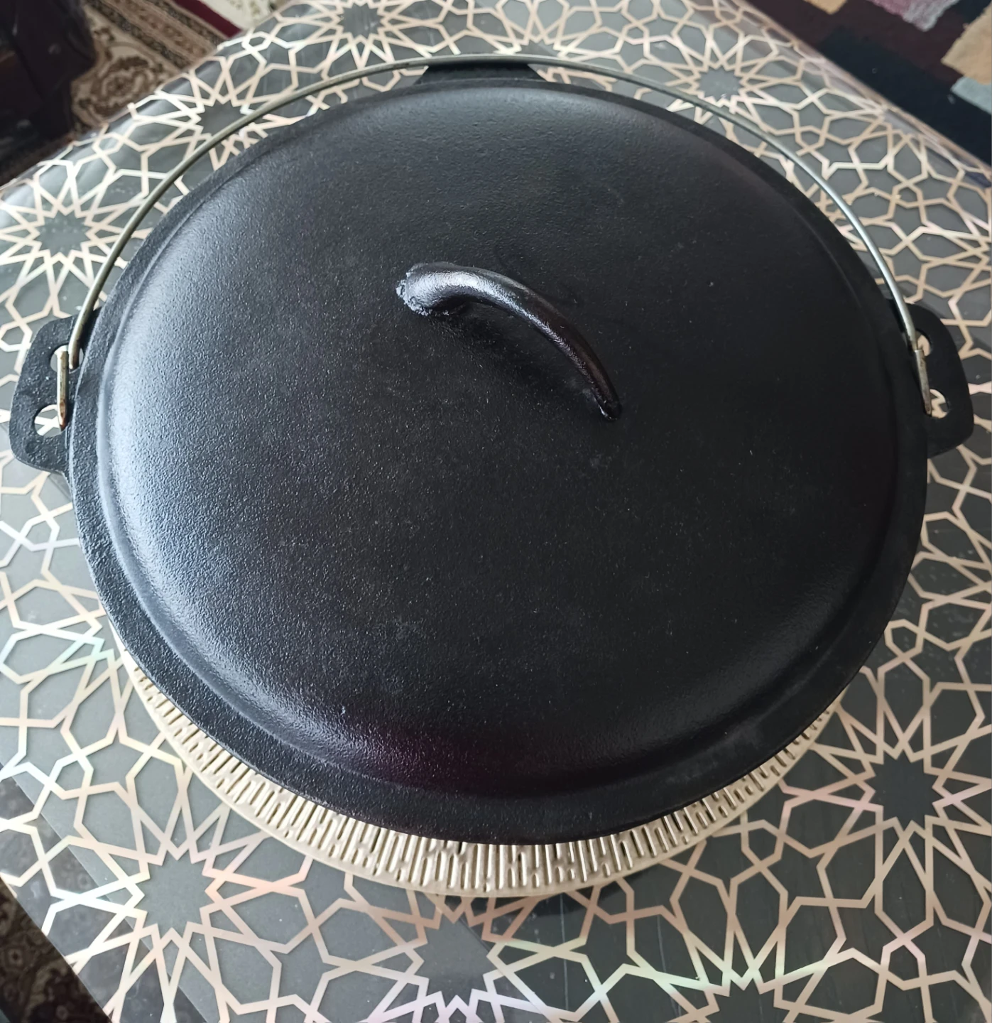 Cast Iron Dutch Oven - photo 3