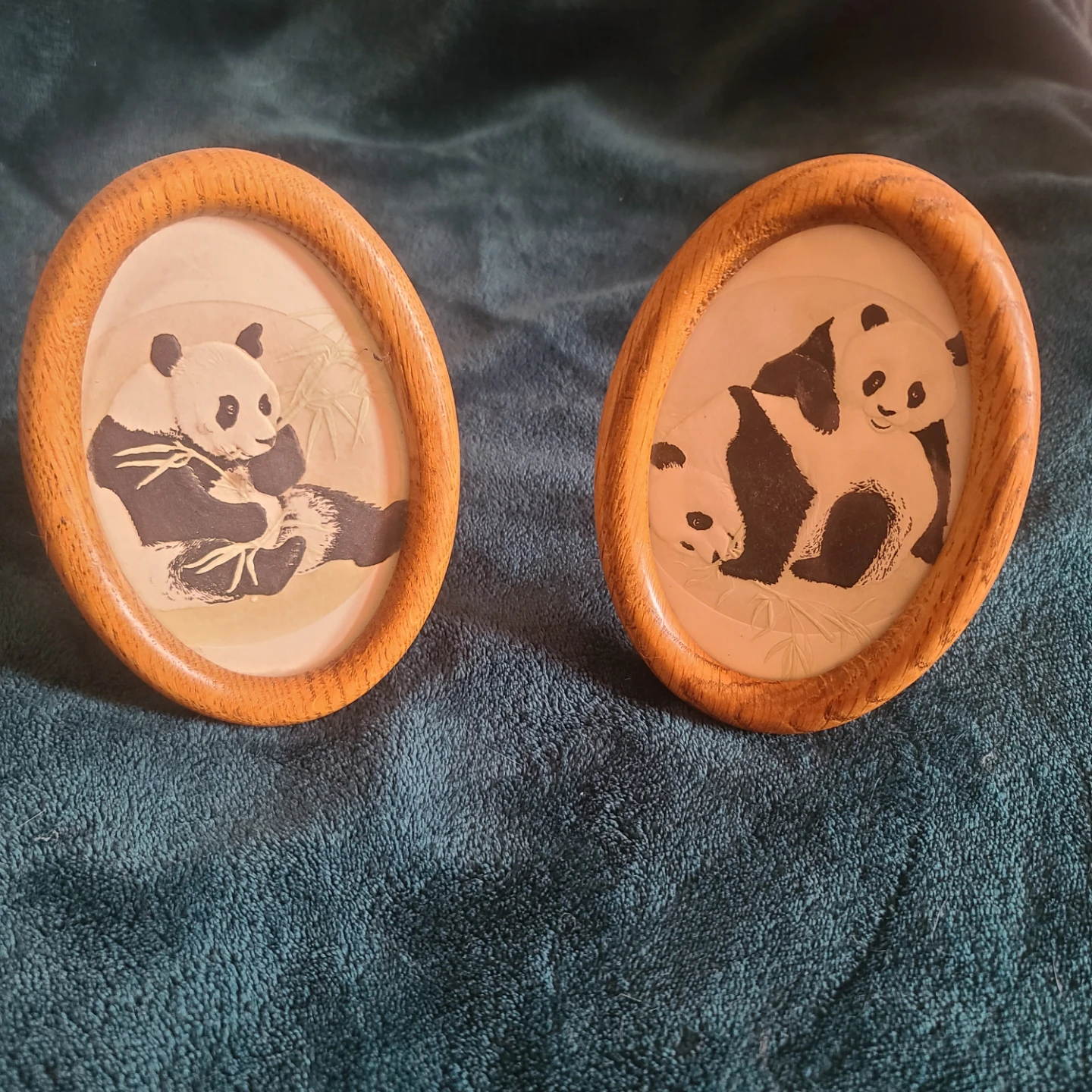 Set of 2 Wooden Oval Photo Frames with Panda Art