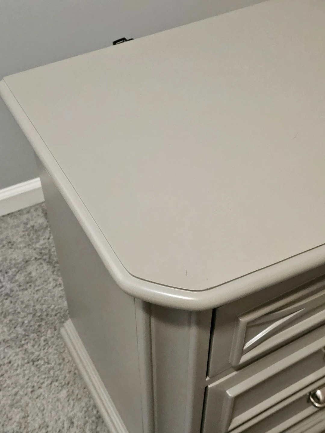 Gray 3-Drawer Nightstand - photo 2