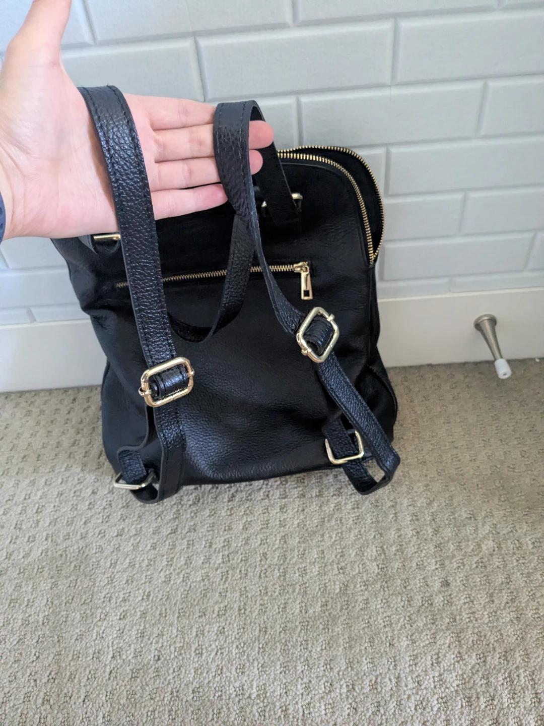 DIVINA FIRENZE Black real Leather Backpack - photo 4