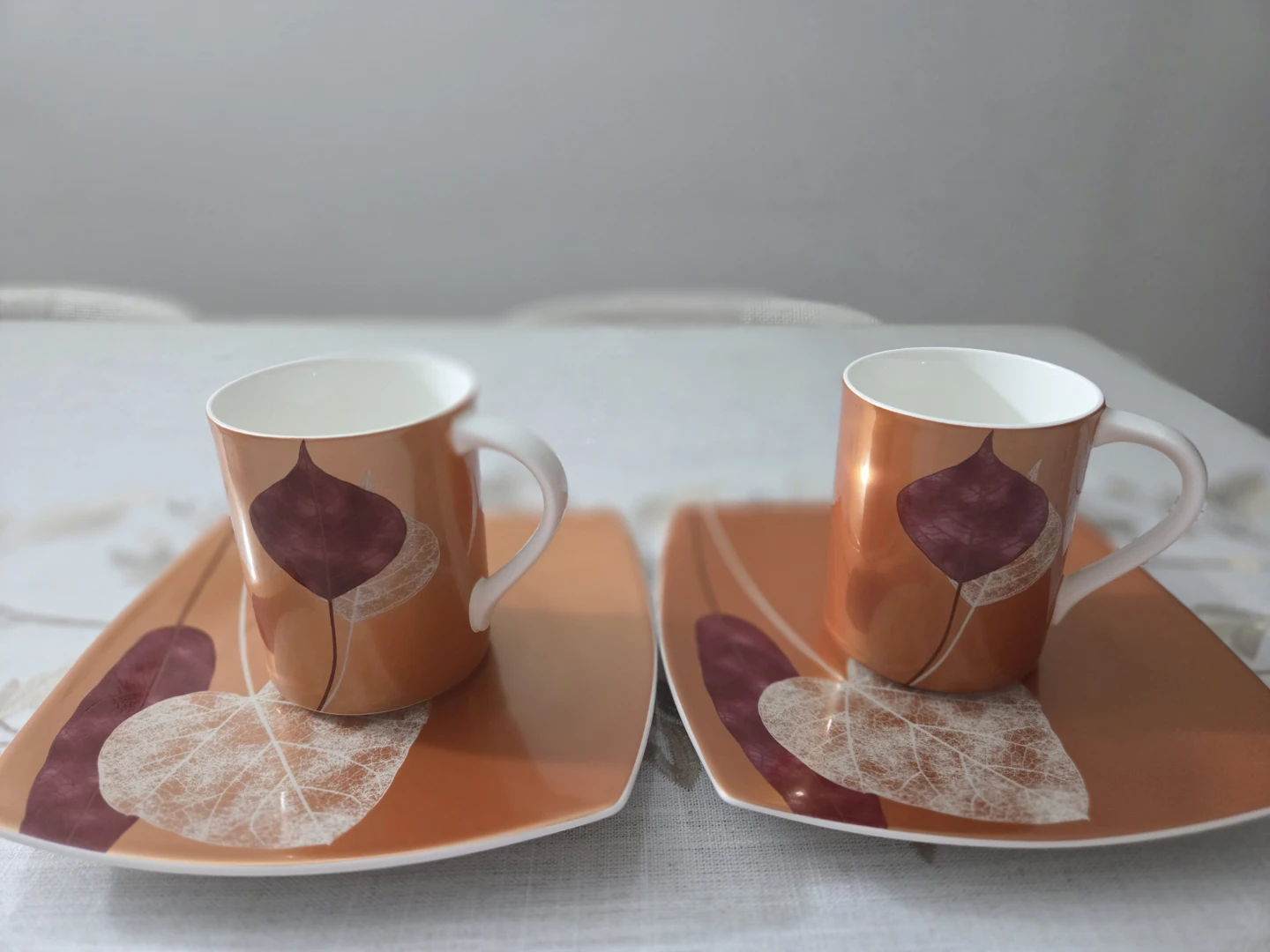Mikasa Set of 2 Orange Leaf Design Coffee Mugs and Saucers