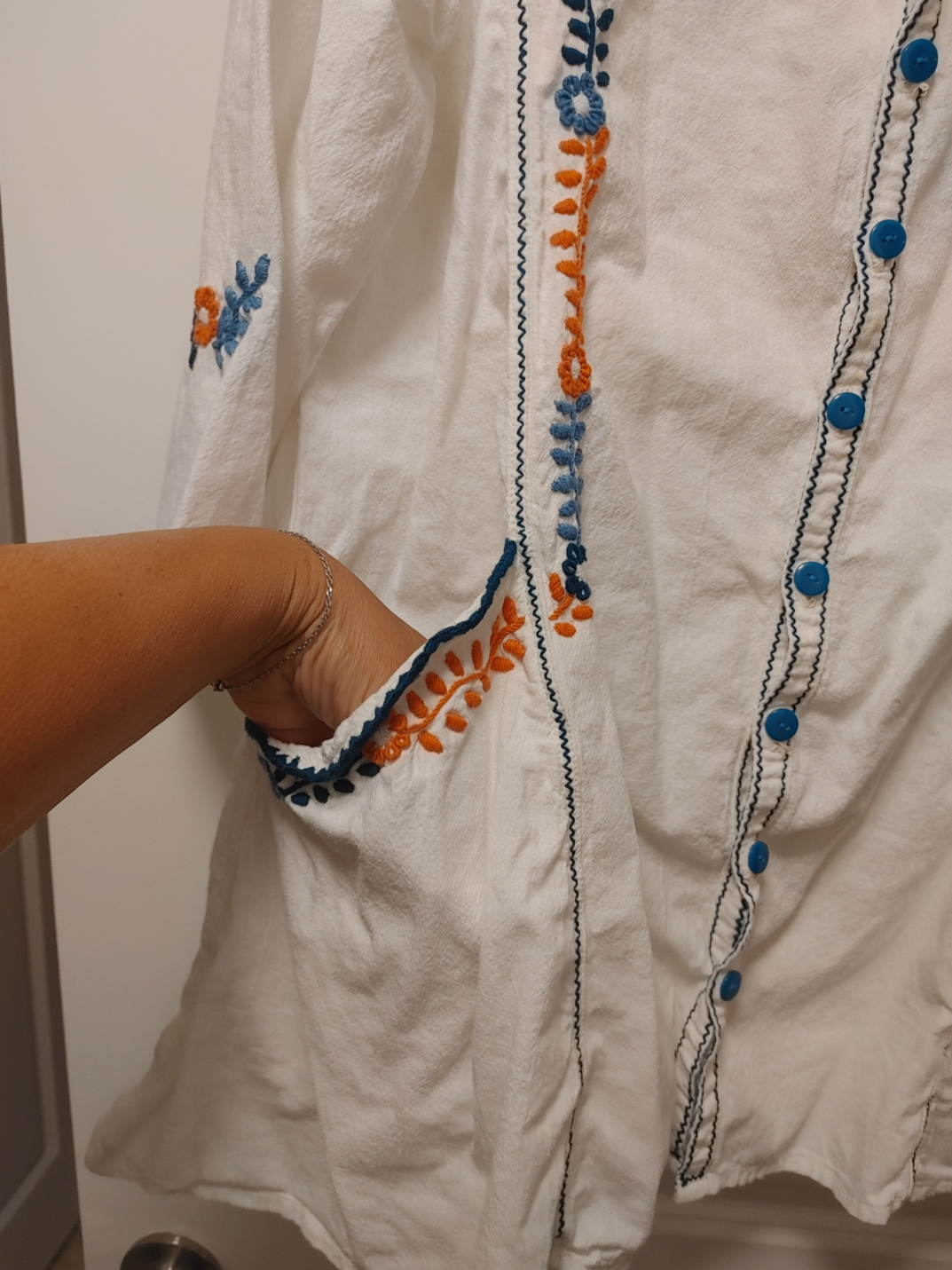 San Miguel Embroidered White Tunic Top Size Large - photo 2
