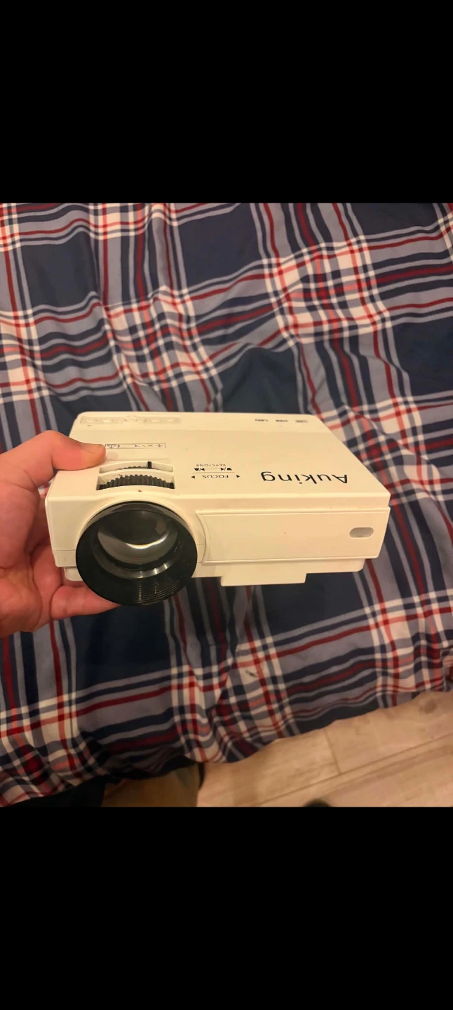 Auking projector