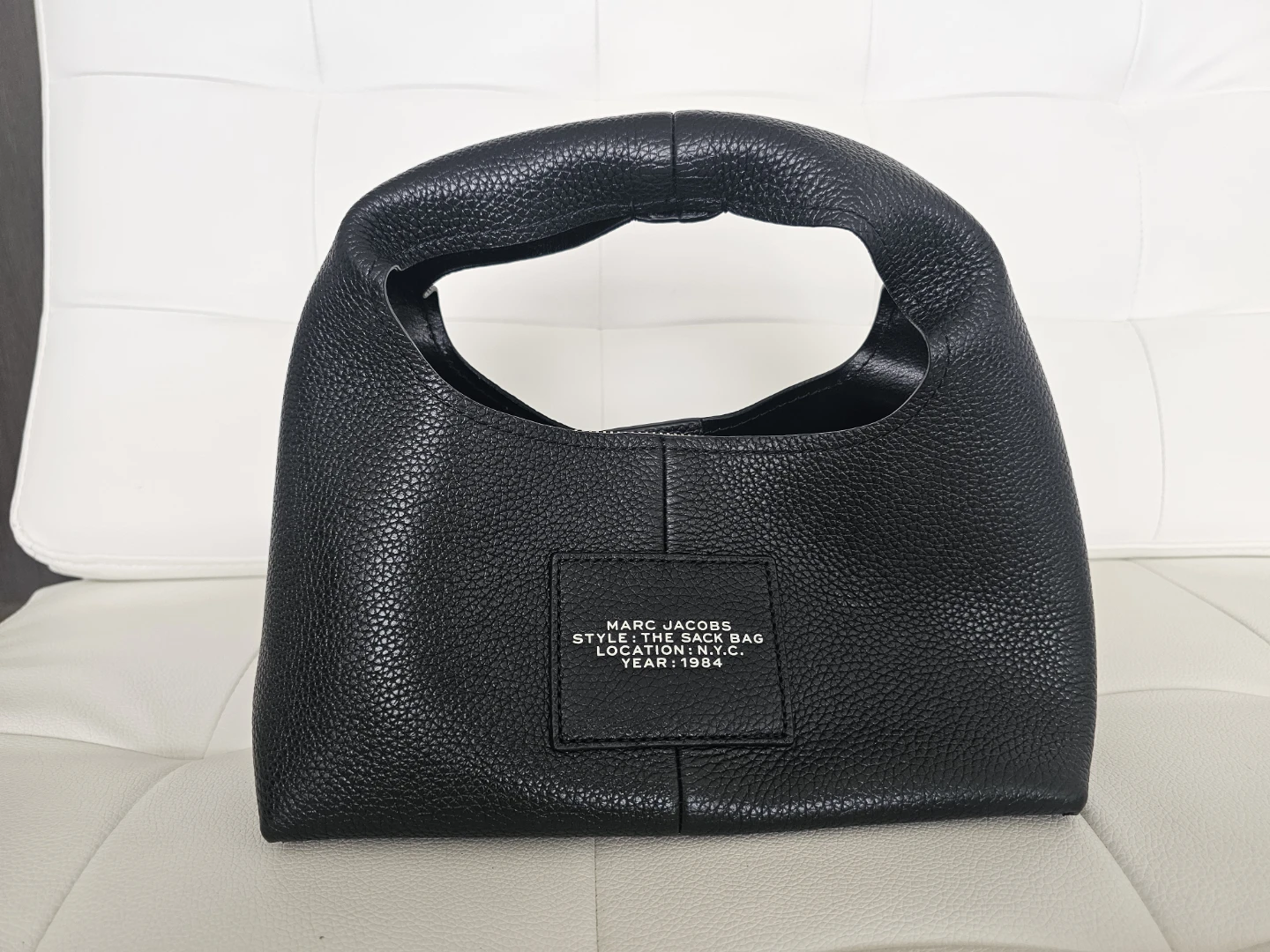 Authentic Marc Jacobs The Sack Bag Black Leather - photo 4