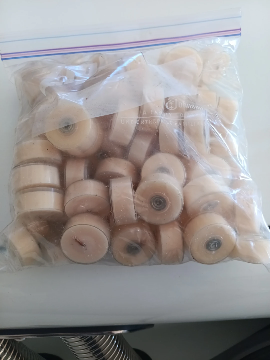 Tea light candles in a bag100 to 120 inbaga