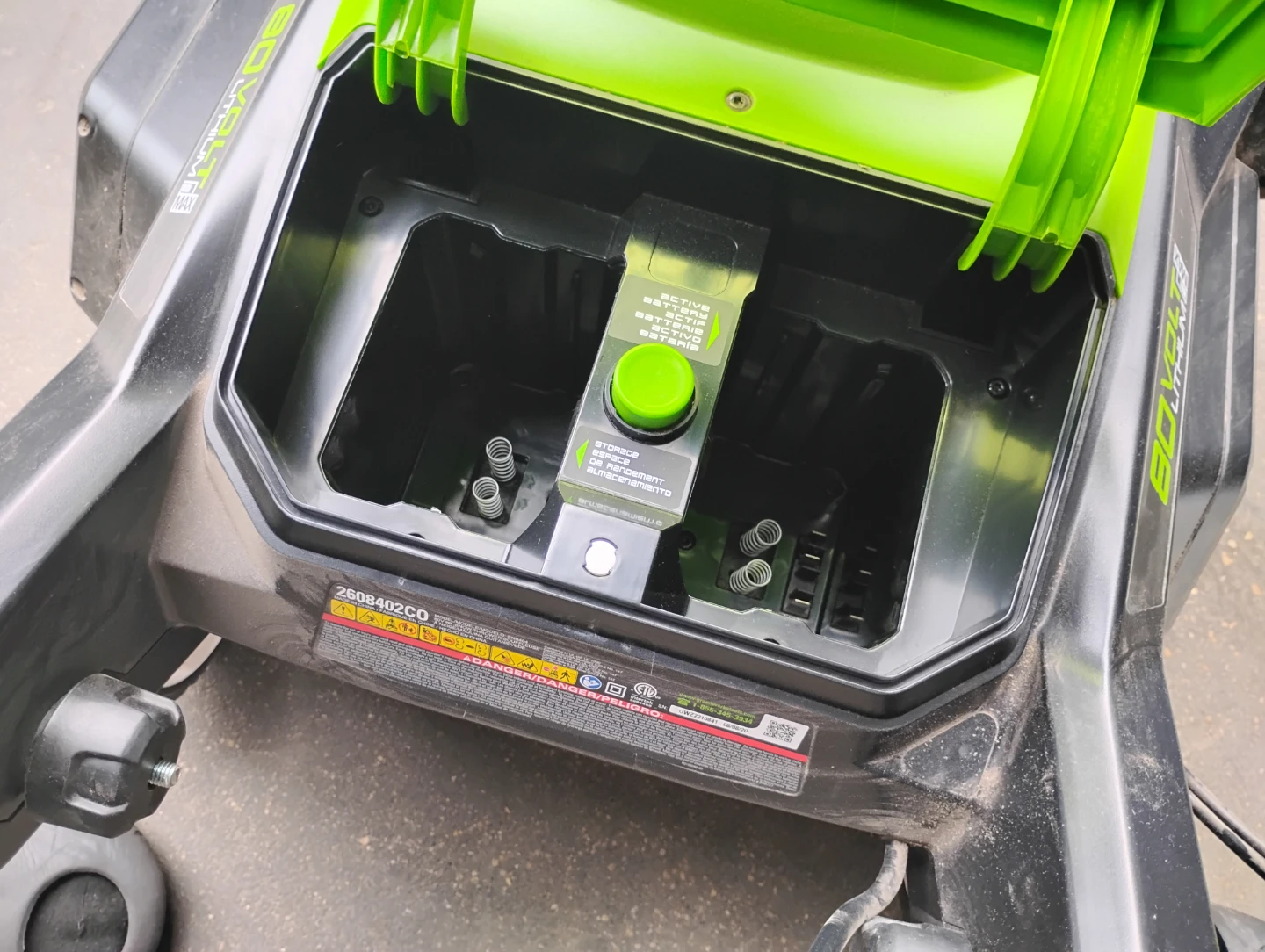 Greenworks PRO 80V Snow Blower - photo 4