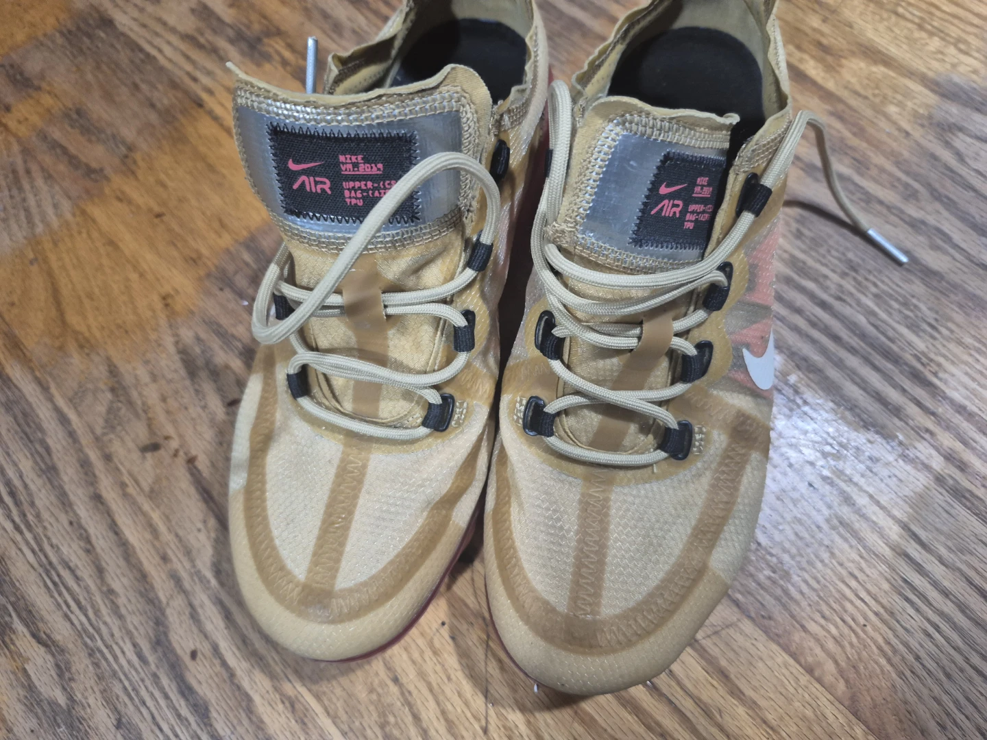 Nike Air Vapormax Shoes size 6y - photo 2