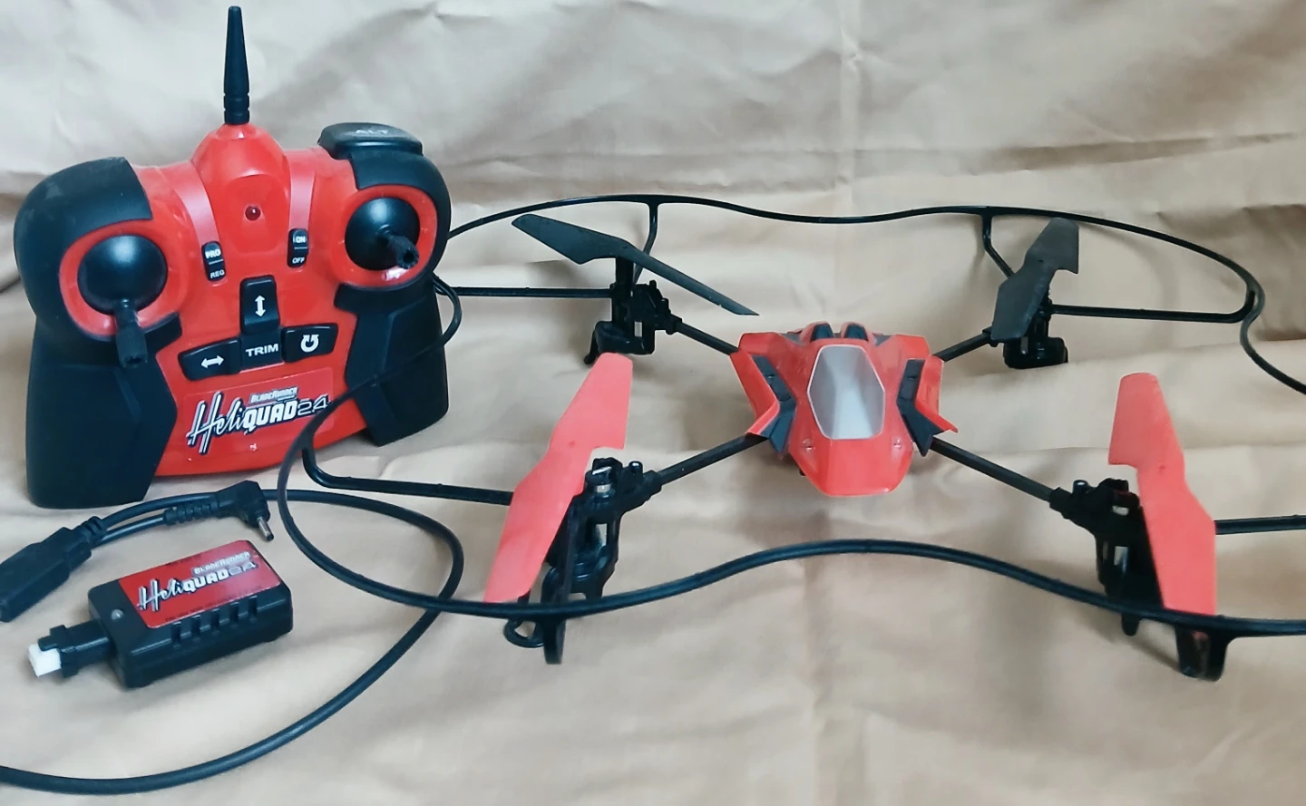 TOY - Bladez Heliquad 2.4 Remote Control Drone - photo 5