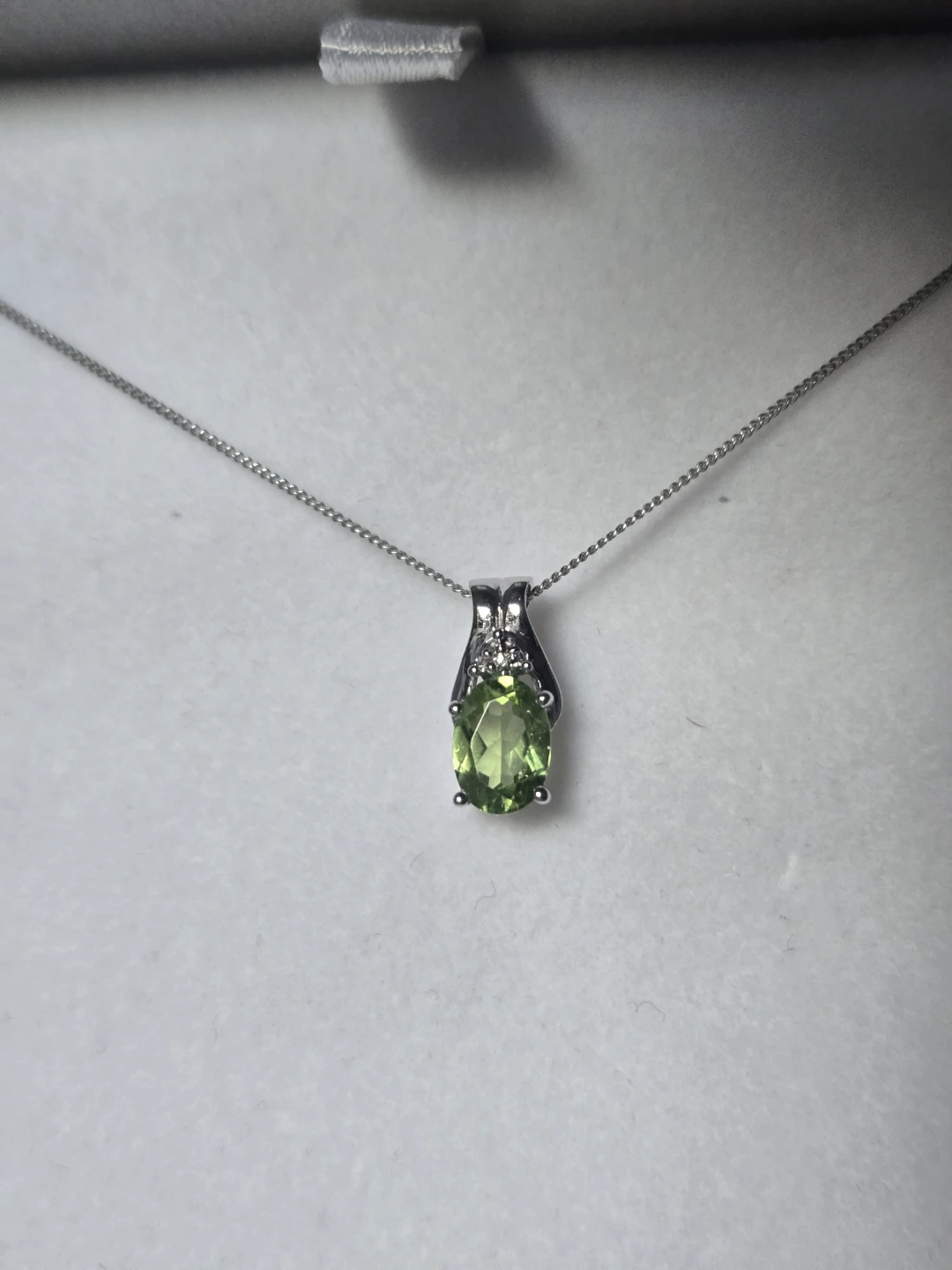 Peridot Necklace and Earrings Set - photo 3