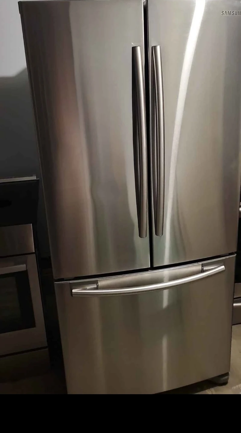Samsung 32"French Door Refrigerator (Stainless Steel)